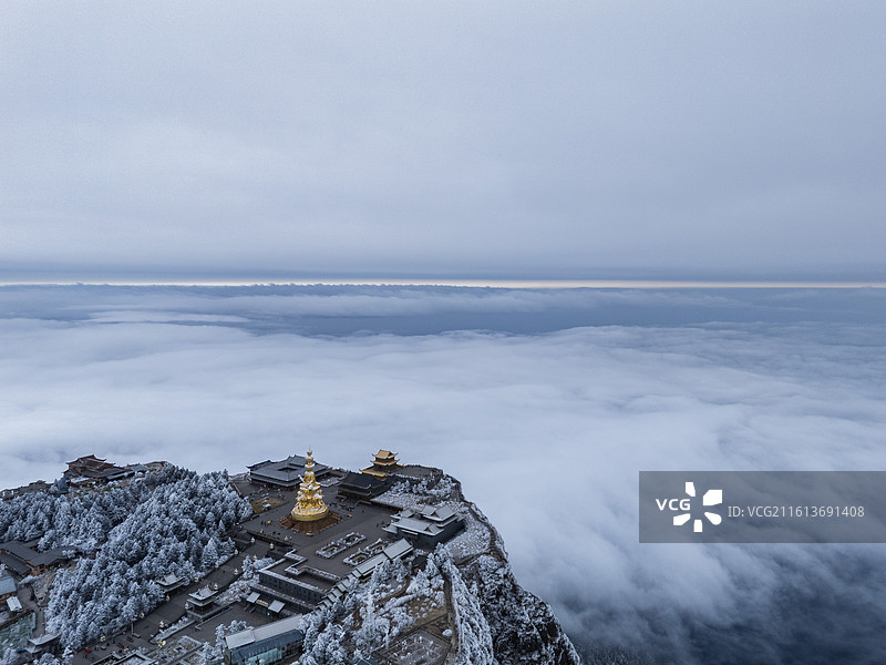四川峨眉山风景名胜区冬季风景航拍图片素材