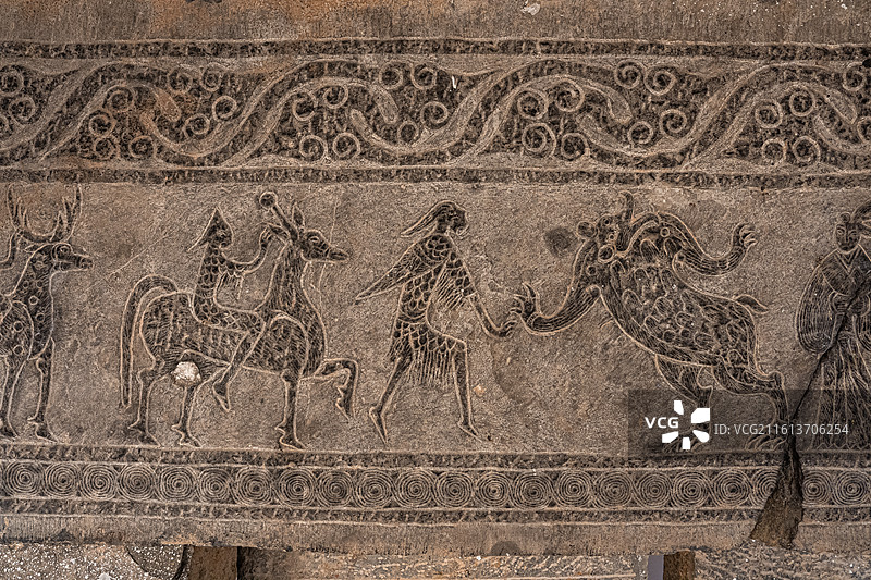 汉代画像石 人物怪兽图 沂南汉墓博物馆图片素材