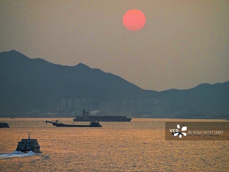 晚霞落日 黄昏时分 维多利亚港 香港旅游推荐 日暮西山图片素材