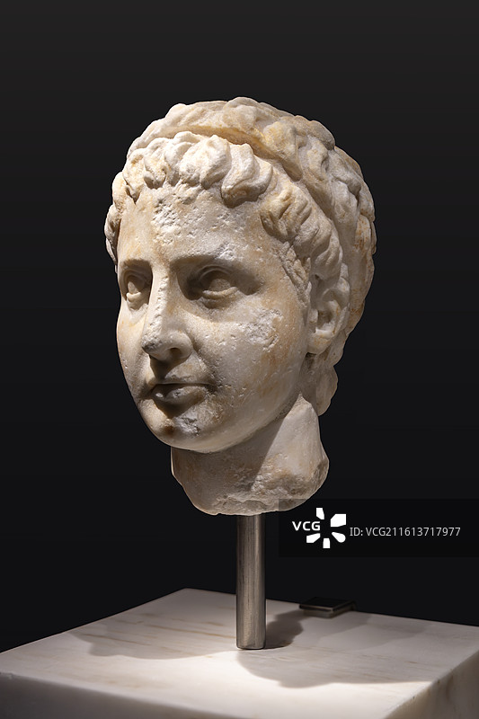 故宫-代达罗斯-希腊克里特岛的神话-兄弟大理石头像-公元前1世纪-希腊伊拉克利翁考古博物馆藏图片素材