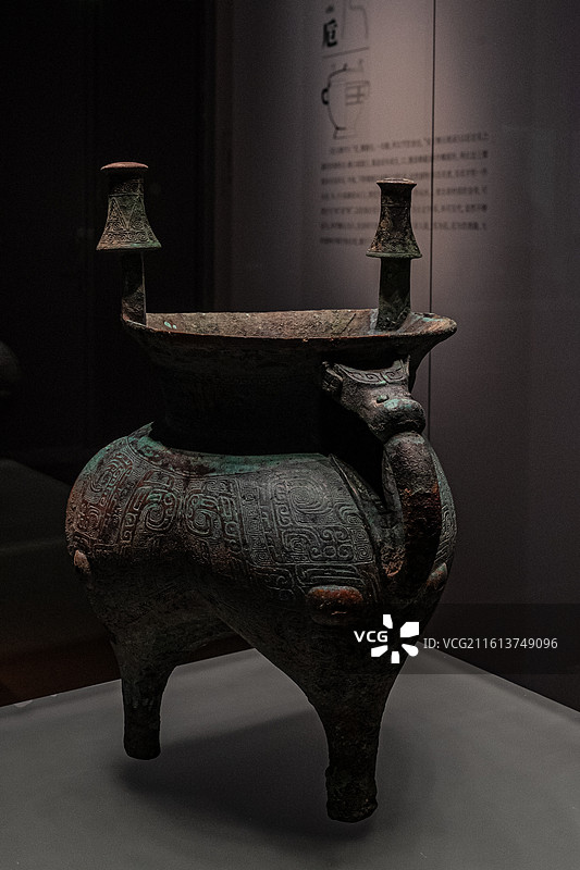 商代 兽面纹斝 吉金韫史 浙江大学艺术与考古博物 青铜器精品展图片素材
