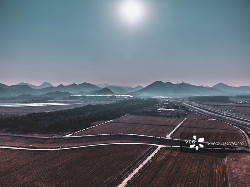 半边山半边田图片素材