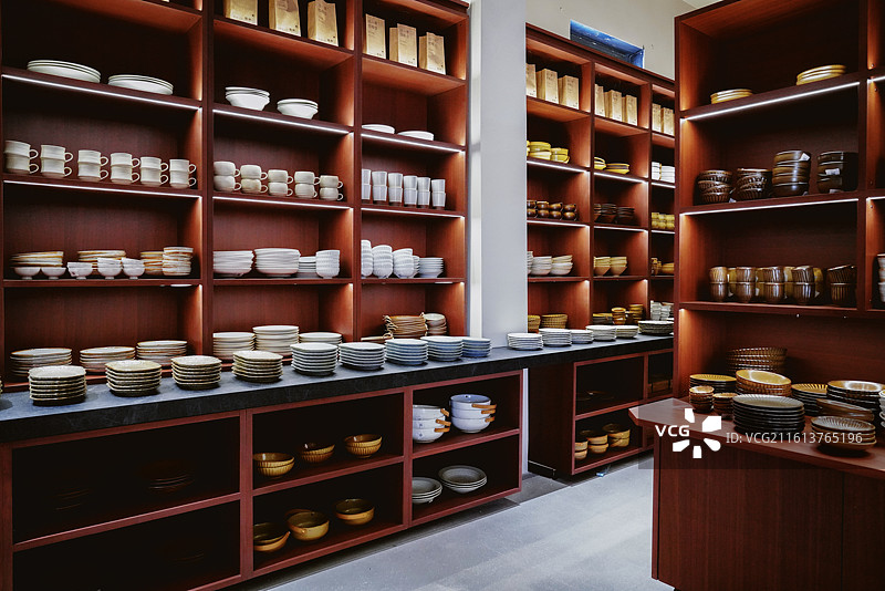 老仓焕新：藏在粮仓里的书店、咖啡与面包香图片素材