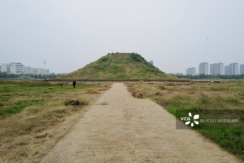 河南巩义北宋皇陵永厚陵遗址及神道石翁仲和石像生图片素材