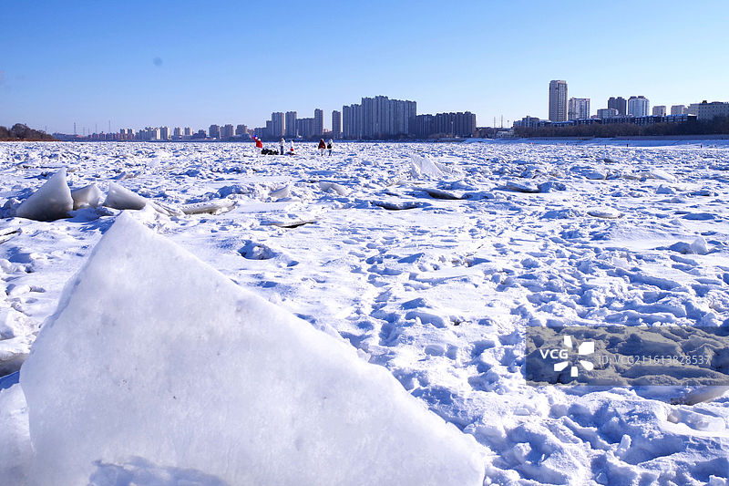 松花江上图片素材