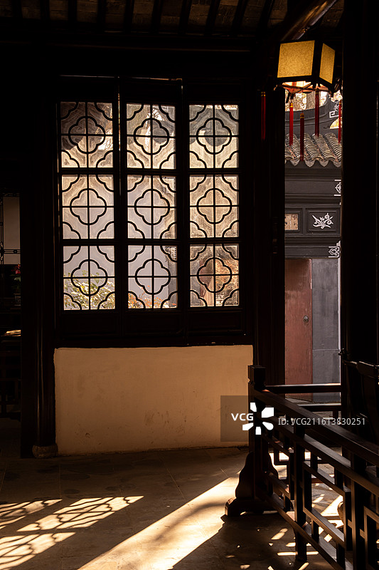 江苏苏州天平山岁寒堂庭院景观图片素材