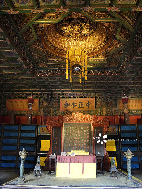 北京故宫养心殿正殿及其内部陈设图片素材