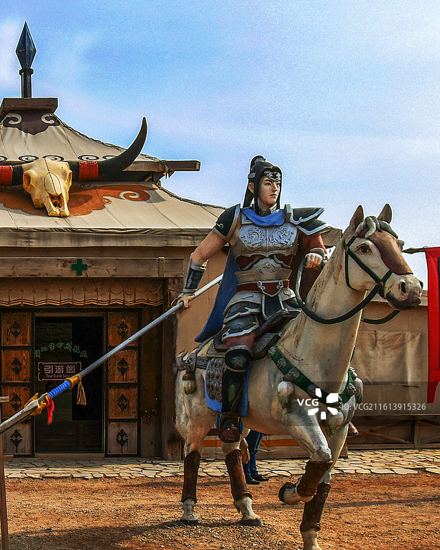 街头雕像 宁夏回族自治区银川市镇北堡图片素材