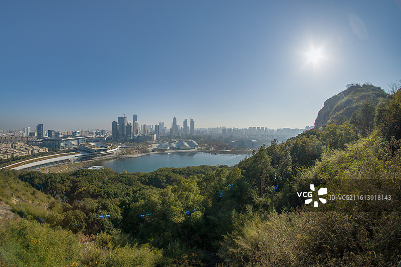 苏州狮子山上俯瞰苏州城市风光图片素材