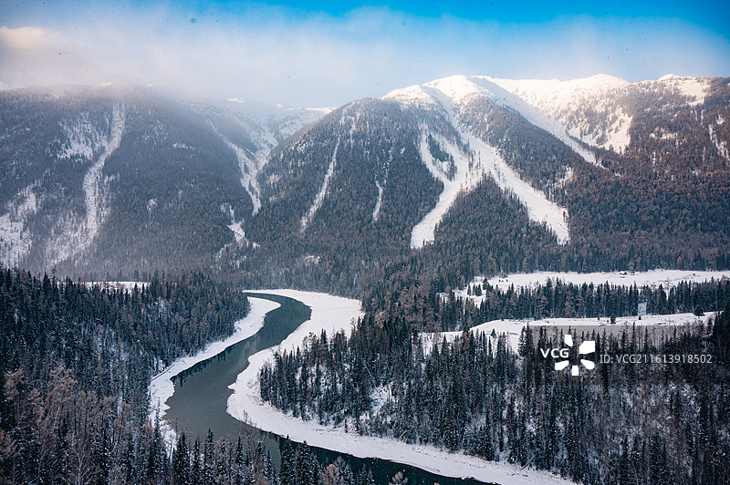 喀纳斯月亮湾图片素材