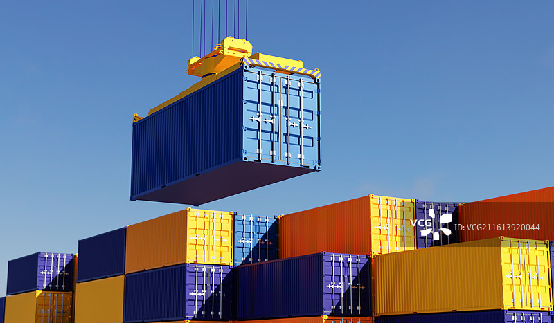 港口堆场上码放整齐的集装箱图片素材