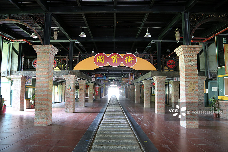 南铁记忆铁路主题文化公园国货街图片素材