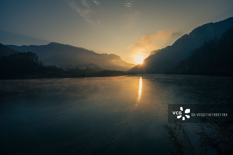 湖北恩施屯堡清江湿地风光图片素材