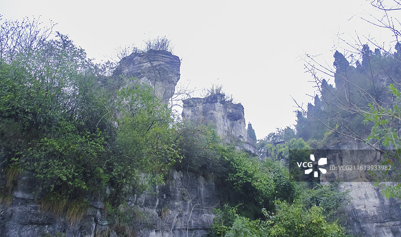 三峡人家：奇峰怪石，亭子，国家5A级旅游景区图片素材
