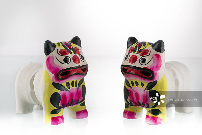 非遗文化山东高密聂家庄泥塑老虎图片素材