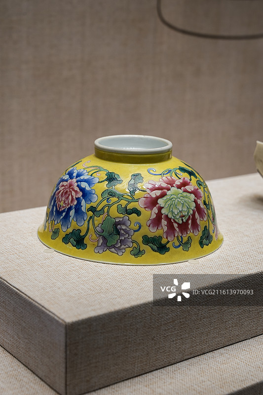 北京故宫永寿宫“九重之下-故宫造办处旧址考古成果展”的展览现场和展品图片素材