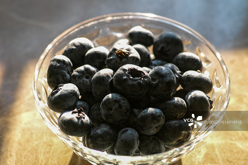 美味的白草莓图片素材