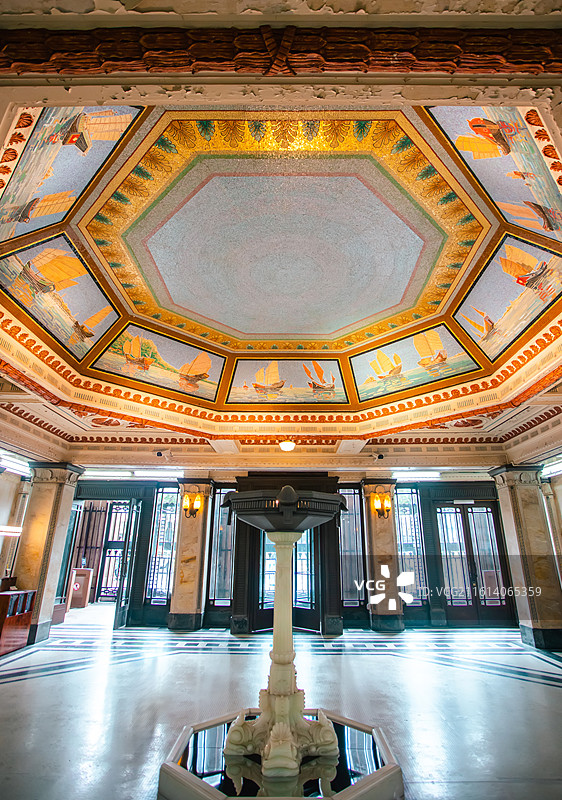 上海外滩江海关大楼建筑内部空间景观图片素材