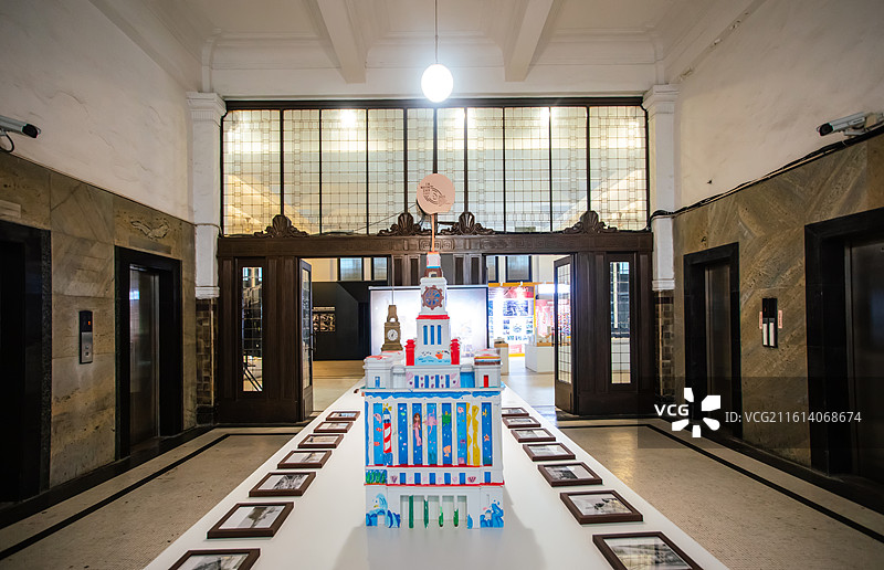 上海外滩江海关大楼建筑内部空间景观图片素材