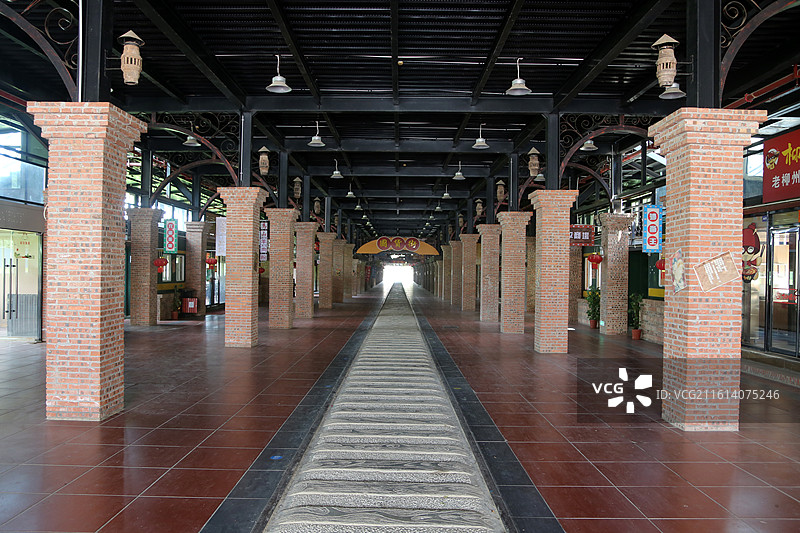 南铁记忆铁路主题文化公园国货街图片素材