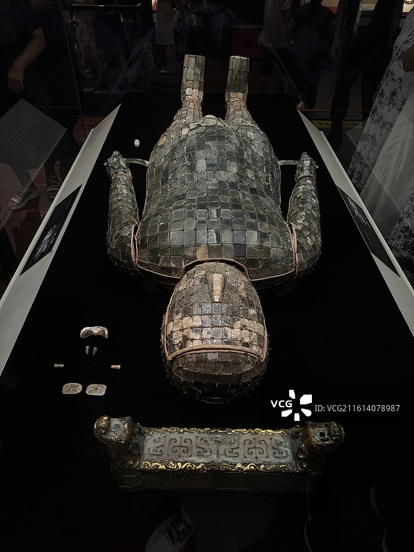 河北博物院镇馆之宝西汉刘胜金缕玉衣图片素材