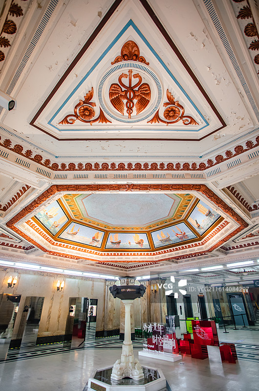 上海外滩江海关大楼建筑内部空间景观图片素材