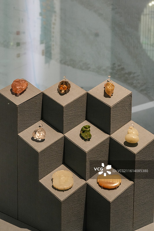 北京三山五园文化艺术中心“山水连城-海淀历史文物展”展览现场和展品图片素材