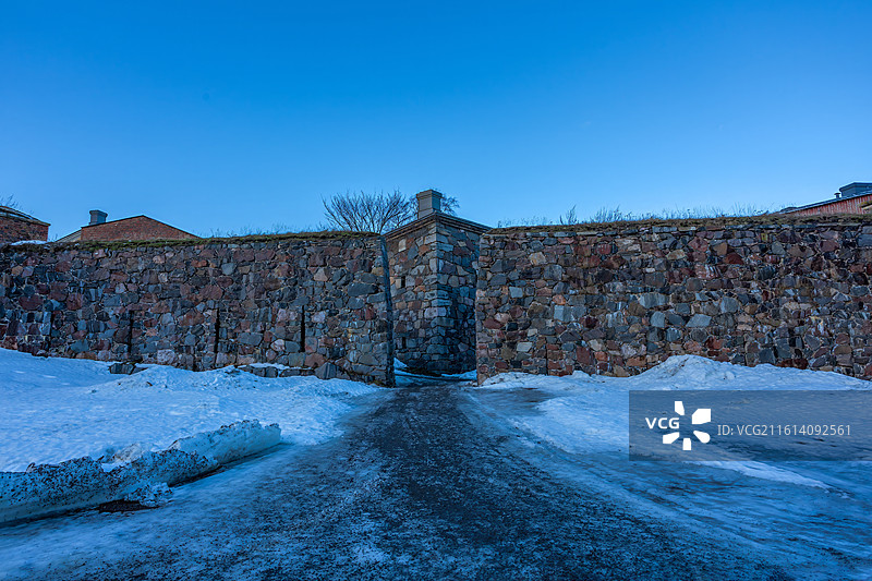 冬天的波罗的海与芬兰堡上的建筑和炮台图片素材