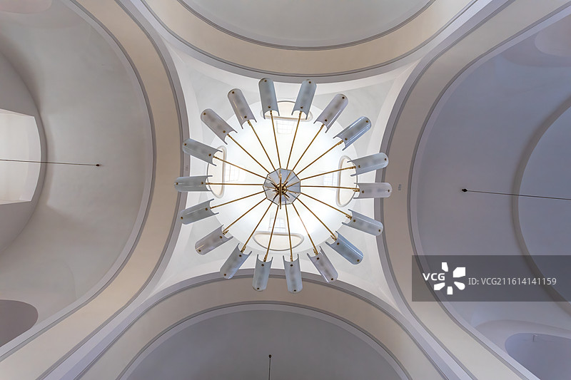 冬天的波罗的海与芬兰堡上的建筑和炮台图片素材