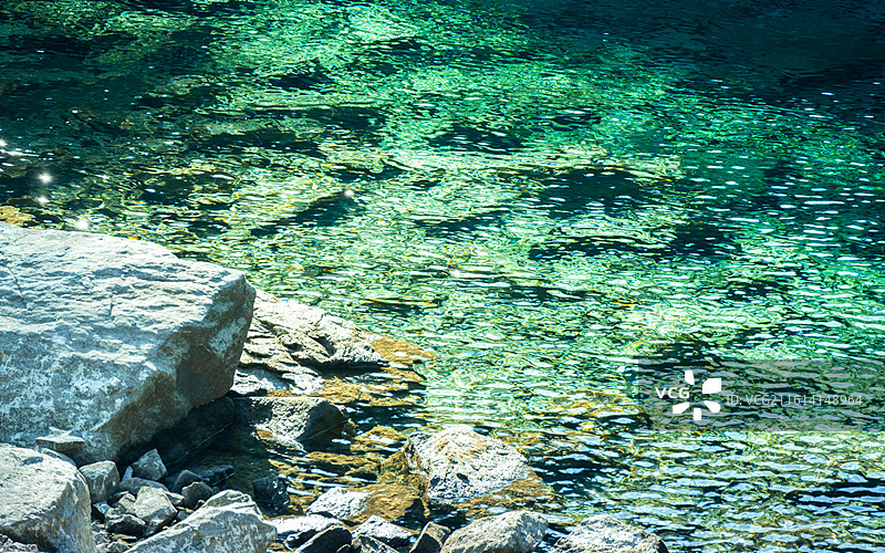 九寨沟五彩池图片素材