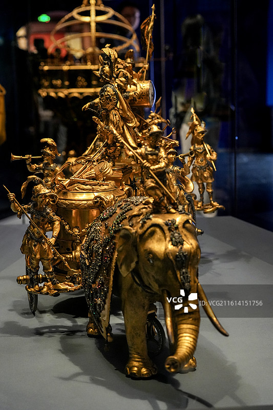 北京故宫博物院钟表馆展览的精品钟表图片素材