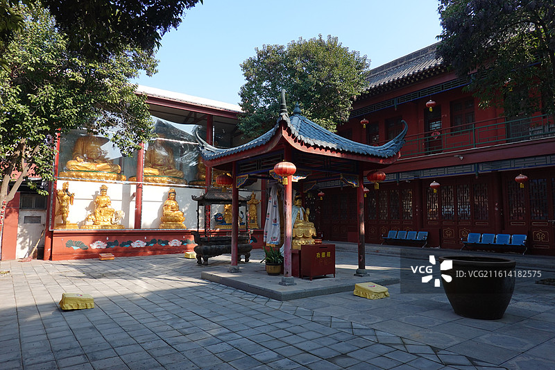 河南省开封市开封普济寺宗公祠观音菩萨像图片素材