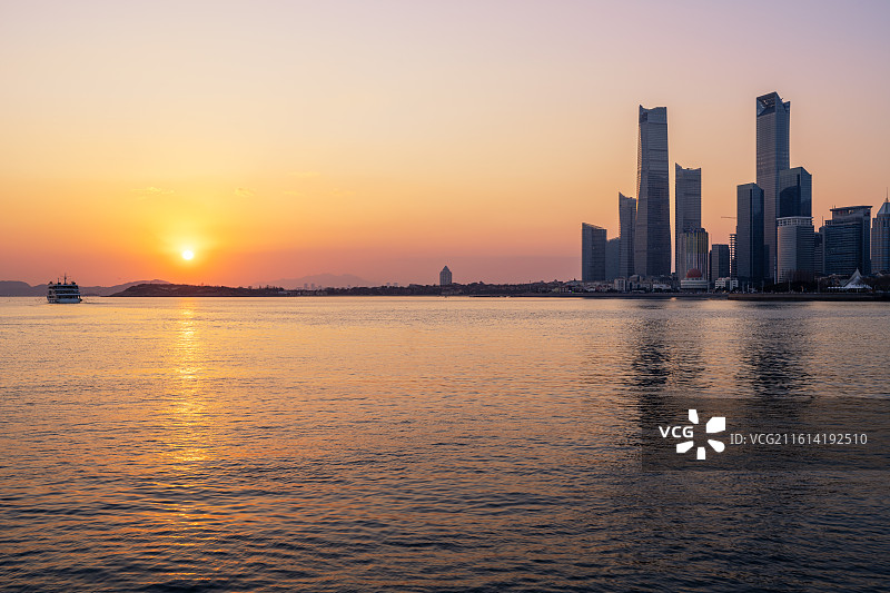 青岛浮山湾日落风光图片素材