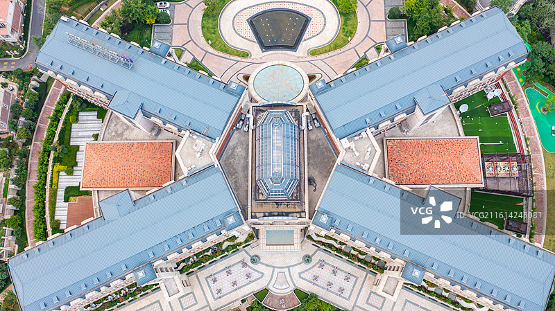 河南郑州荥阳贾峪镇洞林湖建筑风光图片素材