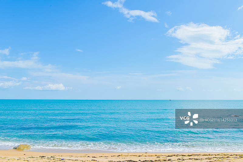 海南三亚市南山大小洞天旅游区小月湾海滨风光图片素材