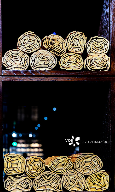 山东济宁曲阜孔子博物馆竹简文物藏品特写镜头图片素材