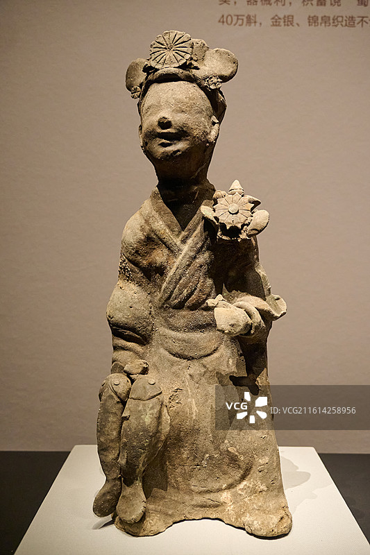 四川博物院 三国 提鱼俑图片素材