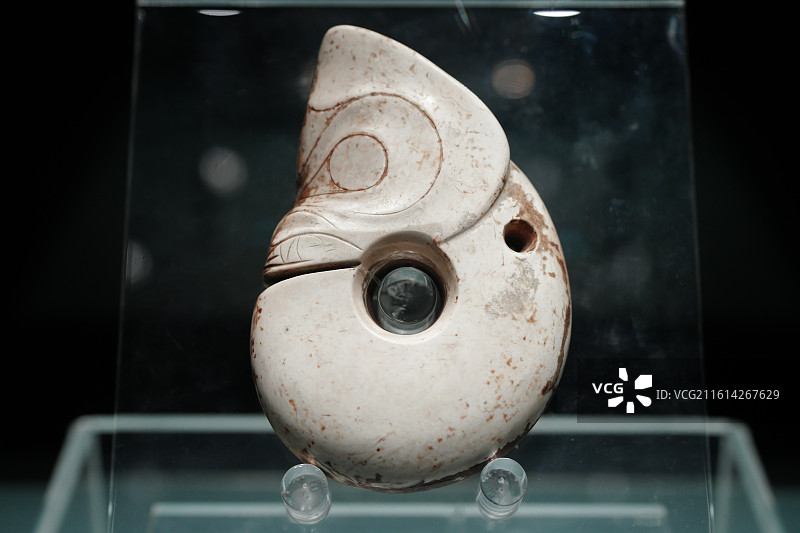 辽宁省博物馆藏白玉猪龙图片素材