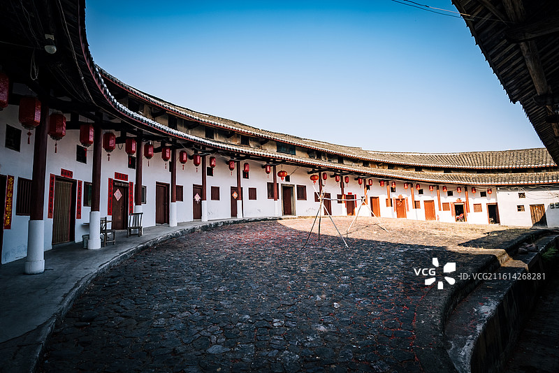 梅州兴宁围龙屋赏灯春节元宵传统节日舞龙图片素材