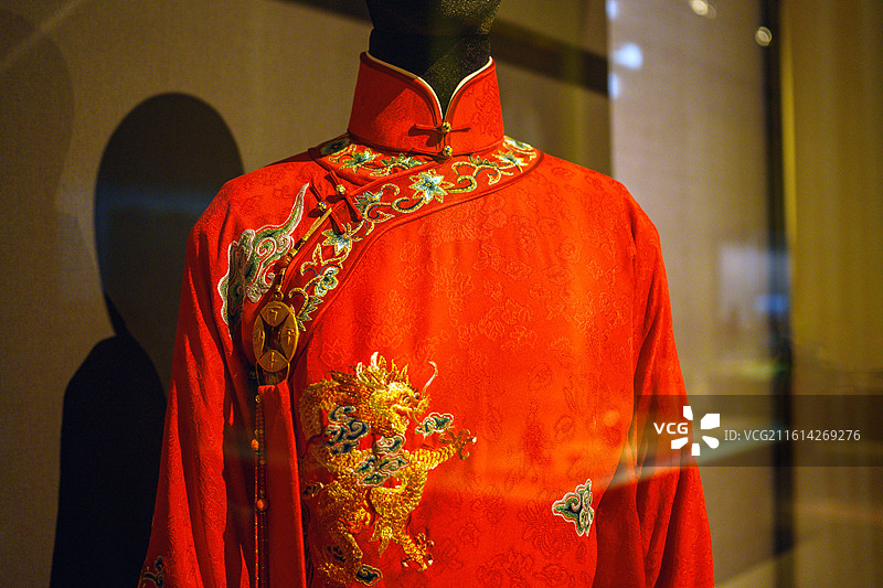 中国工艺美术馆传统服饰刺绣工艺布艺图片素材