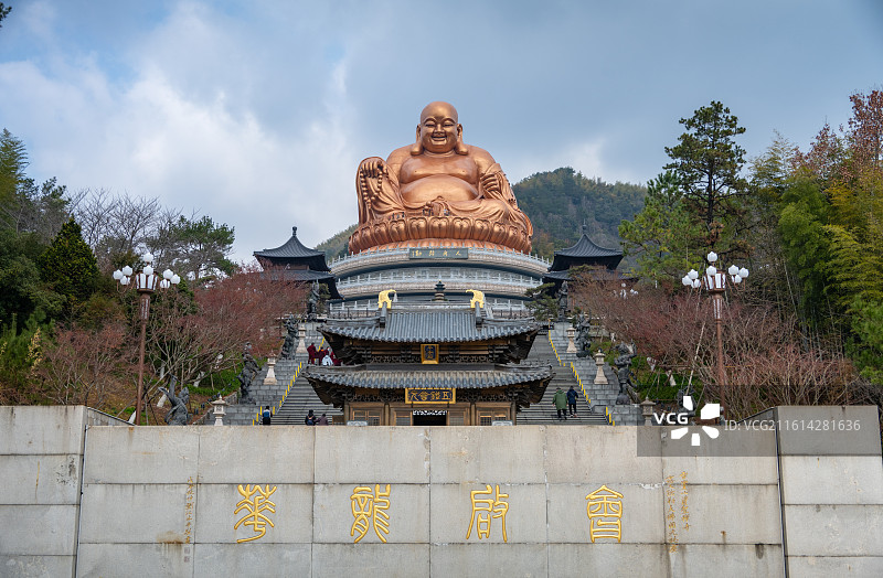 浙江宁波奉化雪窦山弥勒佛图片素材