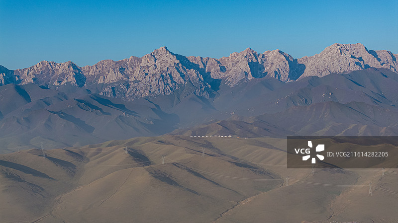 航拍 武威 乌鞘岭 甘肃图片素材