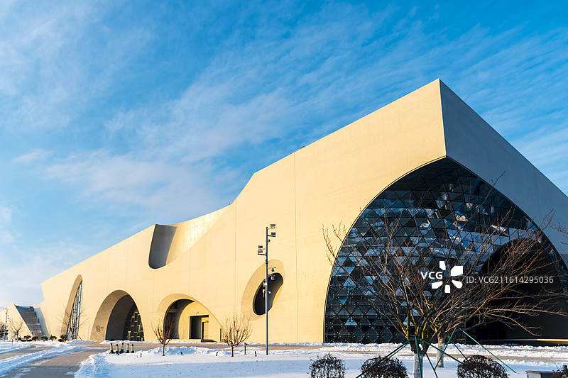 山东威海荣成冬天大雪后的城市风光图片素材