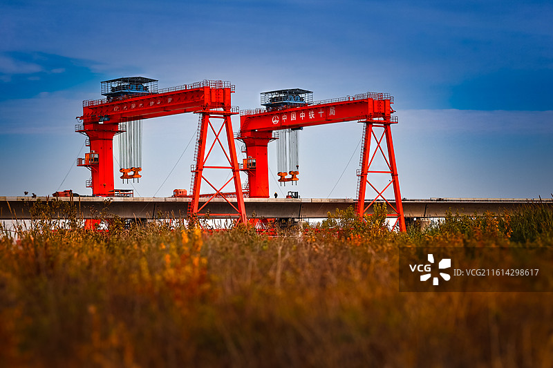 荒滩上的中局基建图片素材