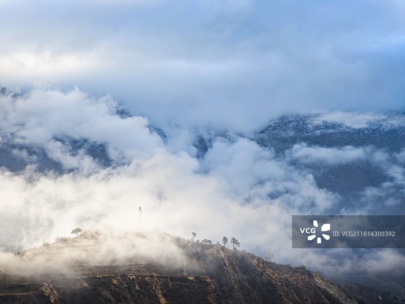 泸定岚安乡红军纪念碑图片素材