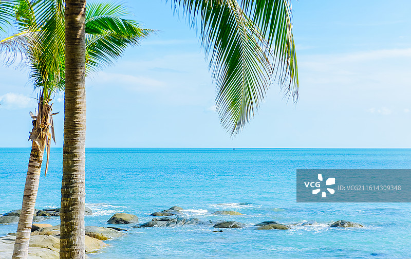 海南三亚市南山大小洞天旅游区小月湾海滨风光图片素材