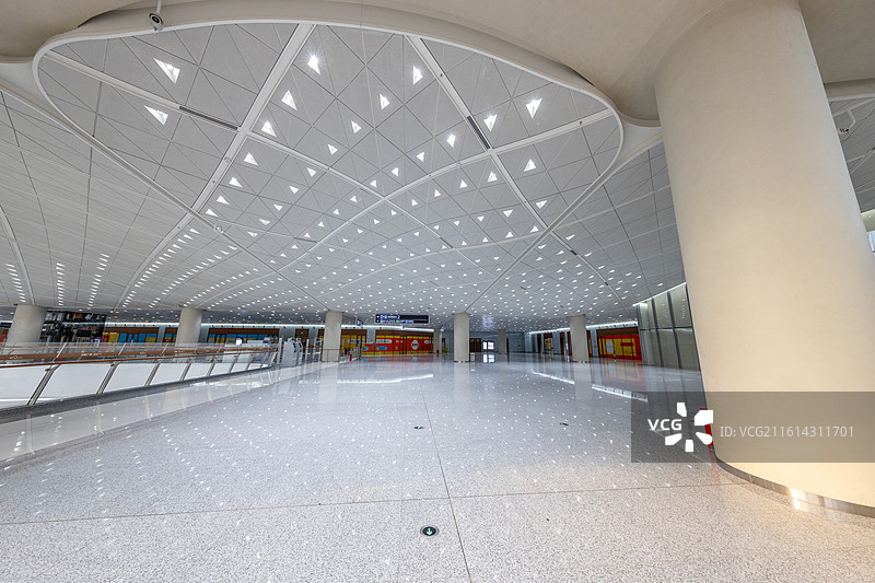 北京通州站大厅内的建筑景观图片素材