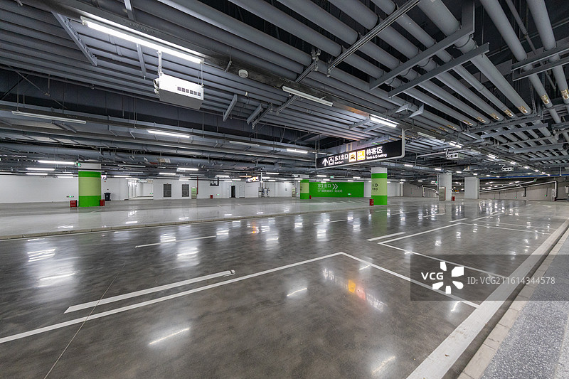 北京通州站地下空间的交通指示牌区域图片素材