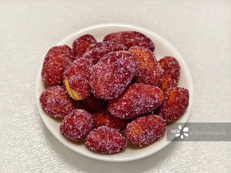 紫薯花生香酥脆休闲小零食 下酒菜花生米熟花生仁干果小吃坚果图片素材