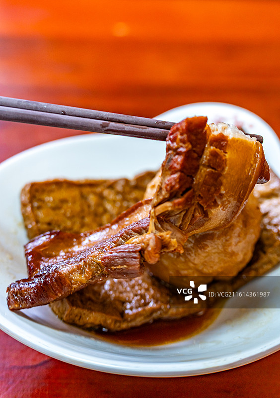 济南超意兴快餐老济南把子肉四喜丸子美食小吃特写镜头图片素材